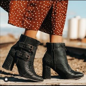 Freebird Joey Black Snake Booties